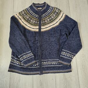Heirloom Collectibles Vintage Zip Up Patterned Cardigan